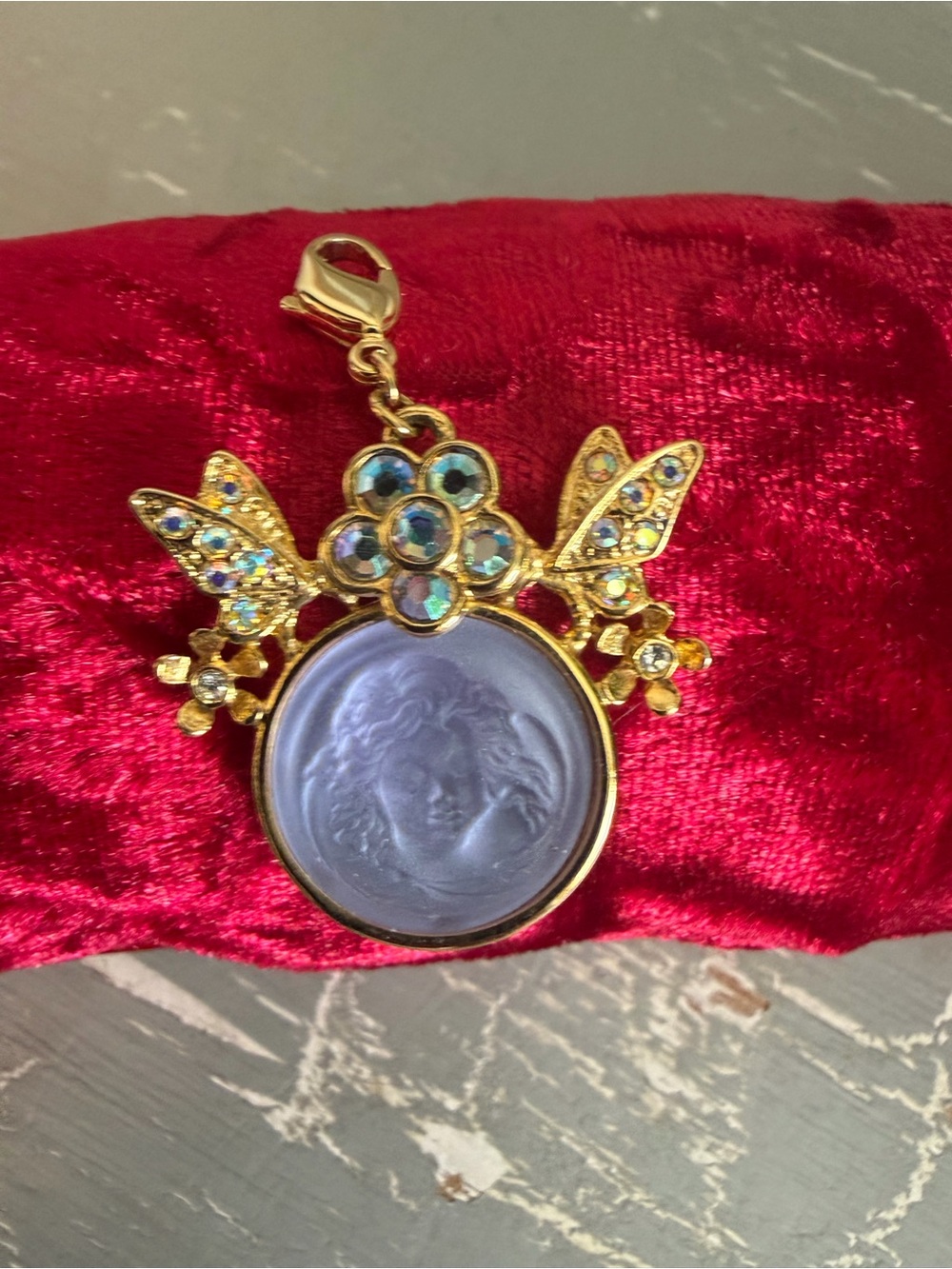 Kirks Folly Dream Angel with Lilac Cameo - Pendant Charm - Picture 3 of 6